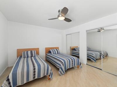 3580 S Ocean 8e Boulevard, South Palm Beach, FL 33480