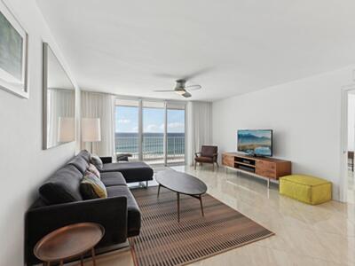 3580 S Ocean 8e Boulevard, South Palm Beach, FL 33480