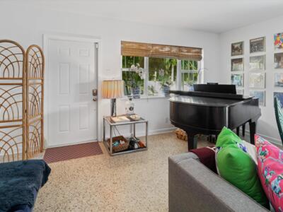 202 32nd Street, West Palm Beach, FL 33407