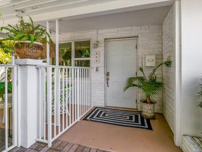 202 32nd Street, West Palm Beach, FL 33407