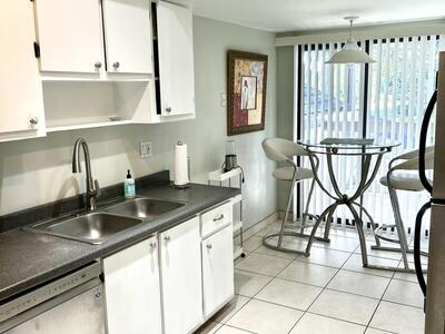 13321 Polo Club Road, Wellington, FL 33414