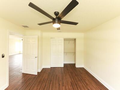 13342 N 87th Street N, West Palm Beach, FL 33412