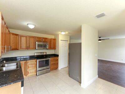 13342 N 87th Street N, West Palm Beach, FL 33412