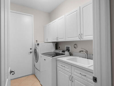 511 SW Squire Johns Lane, Palm City, FL 34990