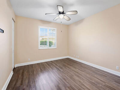 511 SW Squire Johns Lane, Palm City, FL 34990