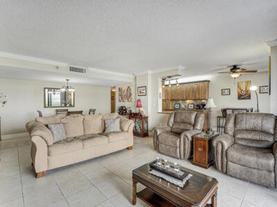 4200 N Ocean Drive, Singer Island, FL 33404