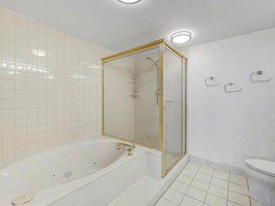 4200 N Ocean Drive, Singer Island, FL 33404