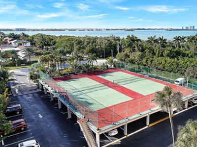 4200 N Ocean Drive, Singer Island, FL 33404