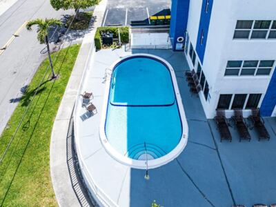 550 Bayshore Drive, Fort Lauderdale, FL 33304