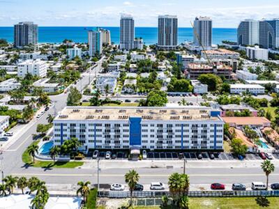 550 Bayshore Drive, Fort Lauderdale, FL 33304