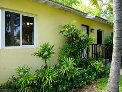 5215 N Flagler Drive, West Palm Beach, FL 33407