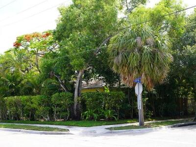 5215 N Flagler Drive, West Palm Beach, FL 33407