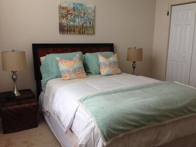 651 Okeechobee 807 Boulevard, West Palm Beach, FL 33401