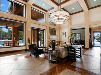 4905 Midtown Lane, Palm Beach Gardens, FL 33418