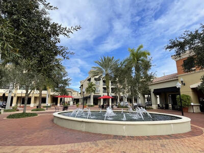 4905 Midtown Lane, Palm Beach Gardens, FL 33418