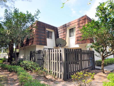 2212 White Pine Circle