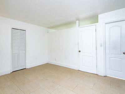 4081 N Dixie Highway, Fort Lauderdale, FL 33334