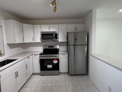 6531 SE Federal Highway