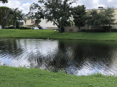 1550 Easthampton Circle, Wellington, FL 33414