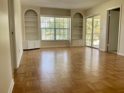 5580 Tamberlane Circle, Palm Beach Gardens, FL 33418