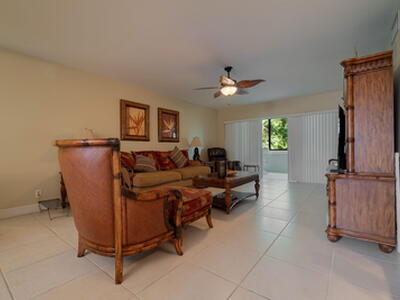 12524 Shoreline 302 Drive, Wellington, FL 33414