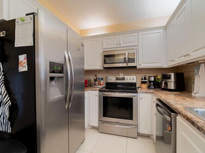 12524 Shoreline 302 Drive, Wellington, FL 33414