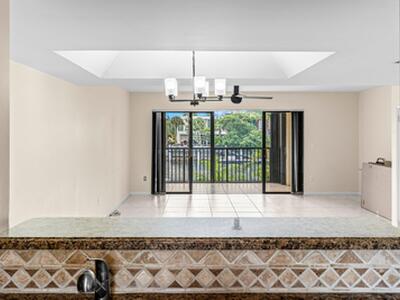 210 Captains Walk, Delray Beach, FL 33483
