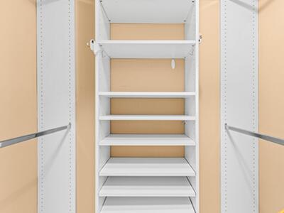 210 Captains Walk, Delray Beach, FL 33483