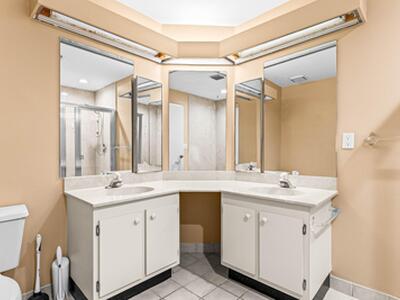 210 Captains Walk, Delray Beach, FL 33483