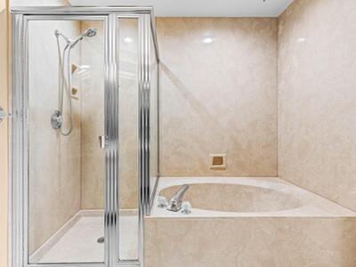 210 Captains Walk, Delray Beach, FL 33483