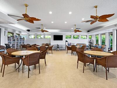 210 Captains Walk, Delray Beach, FL 33483