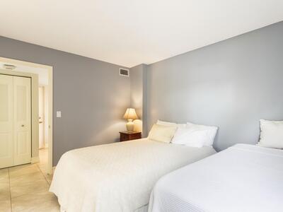 500 Egret Circle, Delray Beach, FL 33444