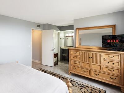 500 Egret Circle, Delray Beach, FL 33444