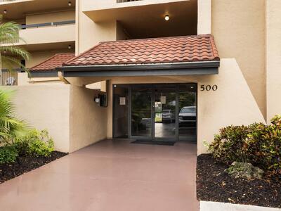 500 Egret Circle, Delray Beach, FL 33444