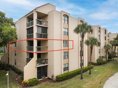 500 Egret Circle, Delray Beach, FL 33444