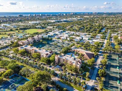 500 Egret Circle, Delray Beach, FL 33444