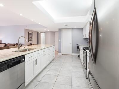 500 Egret Circle, Delray Beach, FL 33444