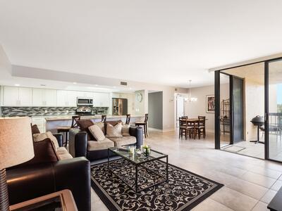 500 Egret Circle, Delray Beach, FL 33444