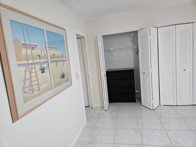 594 Fanshaw O, Boca Raton, FL 33434