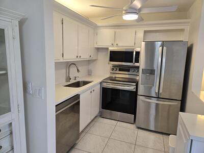 594 Fanshaw O, Boca Raton, FL 33434