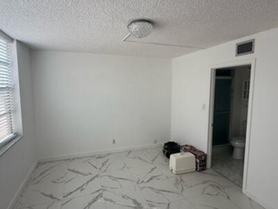 8 Willowbrook Lane, Delray Beach, FL 33446