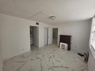 8 Willowbrook Lane, Delray Beach, FL 33446