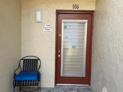 8 Willowbrook Lane, Delray Beach, FL 33446