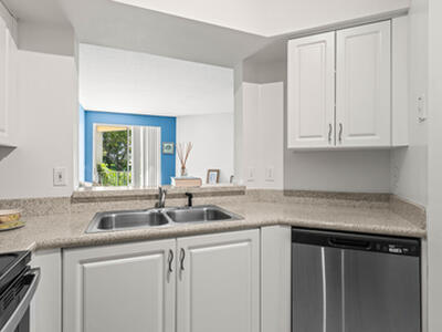 1951 Brandywine Road, West Palm Beach, FL 33409