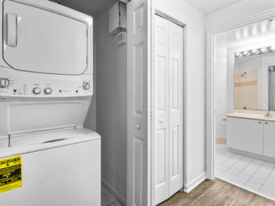 1951 Brandywine Road E, West Palm Beach, FL 33409