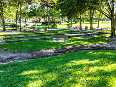 1951 Brandywine Road E, West Palm Beach, FL 33409