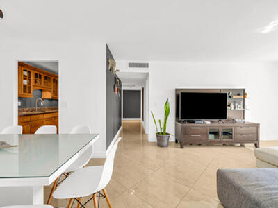 1111 S Ocean Boulevard, Boca Raton, FL 33432