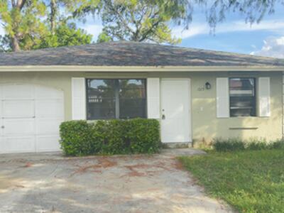 1015 Staghorn Street, Wellington, FL 33414