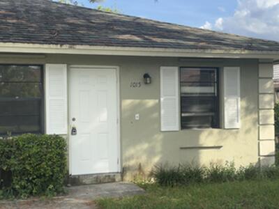 1015 Staghorn Street, Wellington, FL 33414