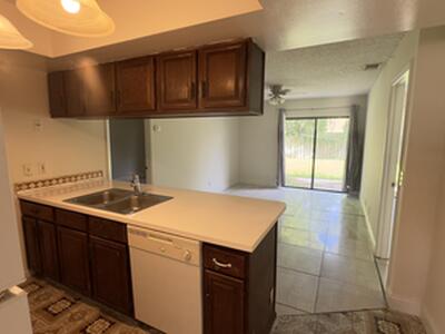 1015 Staghorn Street, Wellington, FL 33414